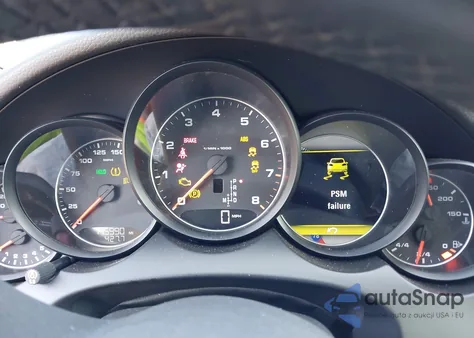 2014 Porsche Cayenne z USA, uszkodzony, nr VIN WP1AA2A24ELA96040